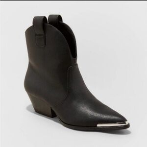 Universal Thread Henley Ankle Bootie Boot Black Western Cowgirl
